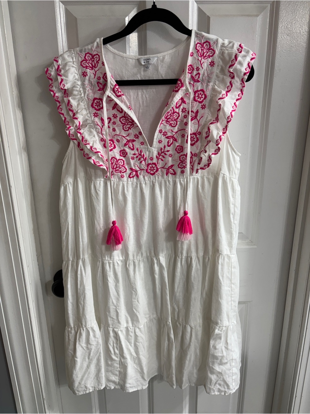 crown & ivy White Dress with Hot Pink Embroidery and Tassels